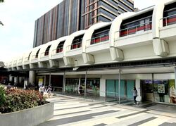 Singapore Post Centre (D14), Retail #523534211
